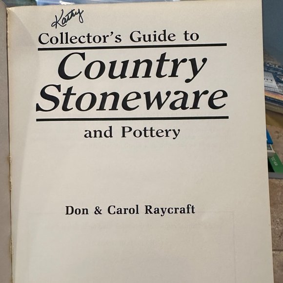 Red Wing Stoneware and Country Stoneware Pottery ID and Collector's Guidebooks - Picture 3 of 7
